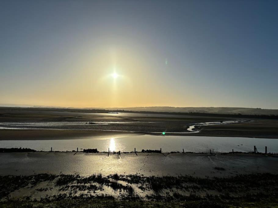 Mordor Lodge Braunton Bagian luar foto