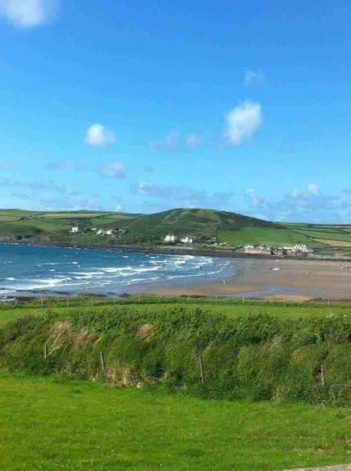 Mordor Lodge Braunton Bagian luar foto